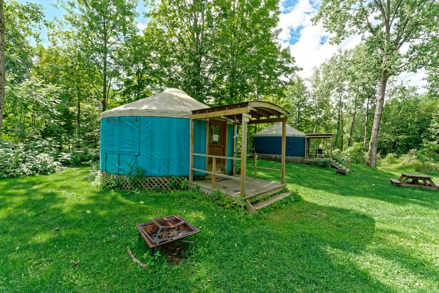 Fabulous Upstate New York Glamping Yurt on a Farm