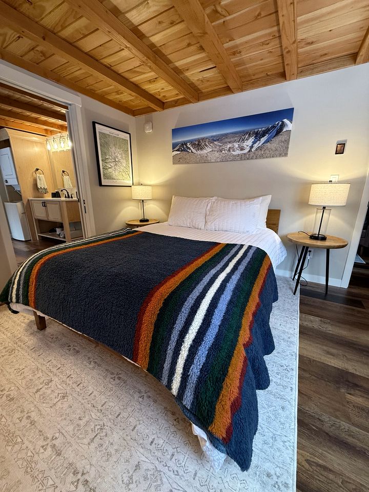 Modern Luxury Yurt with Firepit Table & Skylit Dome near Carson, Washington