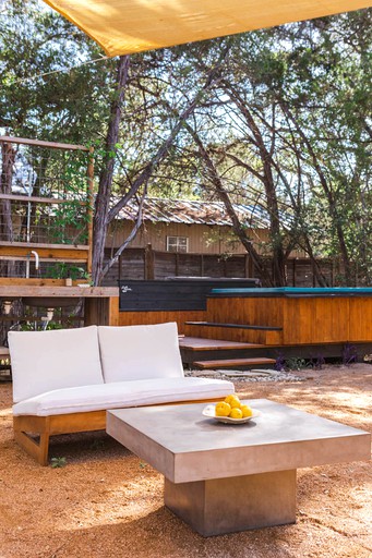 Yurts (United States of America, Lakeway, Texas)