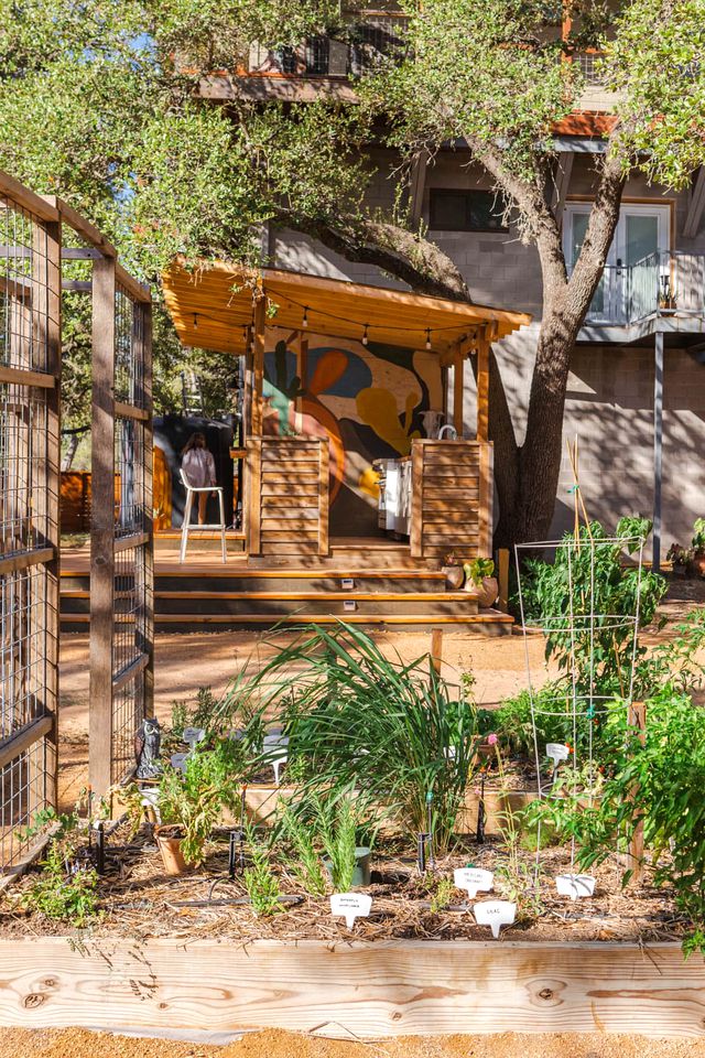 Colorful and Fully Equipped Yurt by Lake Travis For an Unforgettable Lakeway Glamping Escape, Texas