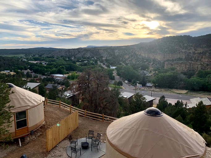 RU East Zion Resort Yurt Overlook at East Zion Resort 1 (King Suite), Yurts, Orderville