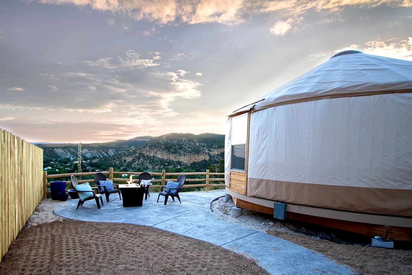 RU East Zion Resort Yurt Overlook at East Zion Resort 5 (2 King Beds), Yurts, Orderville