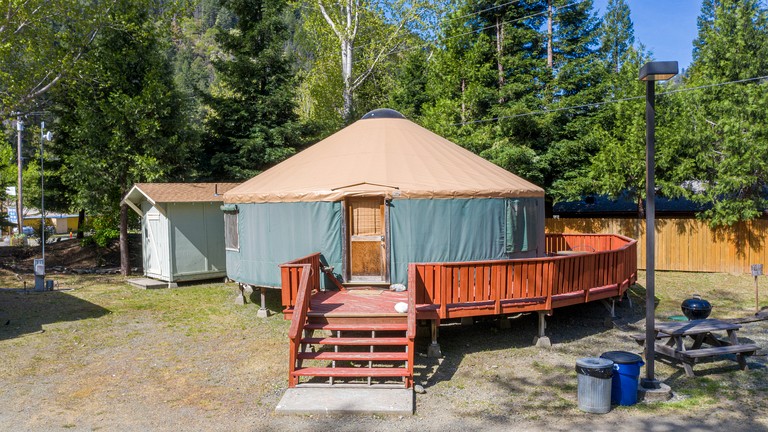 Yurts (United States of America, Big Flat, California)