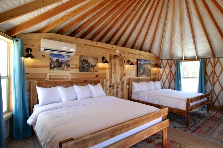 Yurts (United States of America, Orderville, Utah)