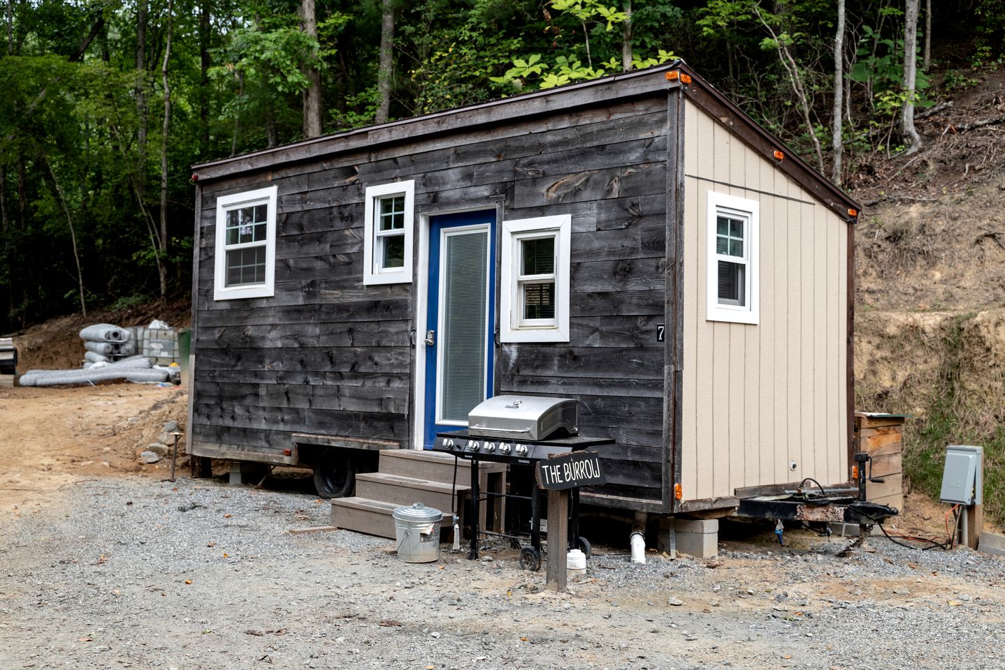 Cozy Tiny House Glamping Destination in Mill Spring, North Carolina