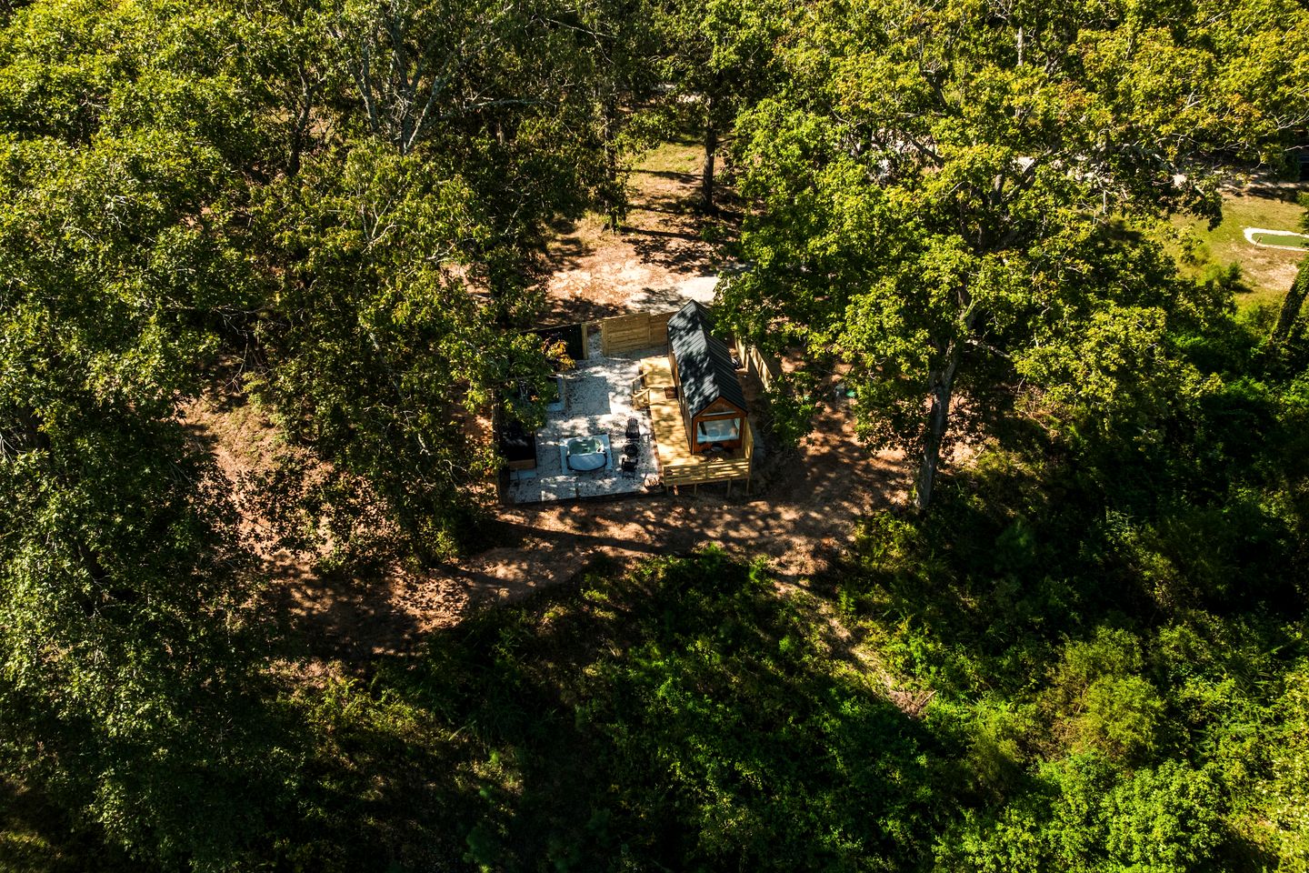 Secluded Tiny Home with Hot Tub, Sauna & Fire Pit near Lake Livingston in Coldspring, Texas