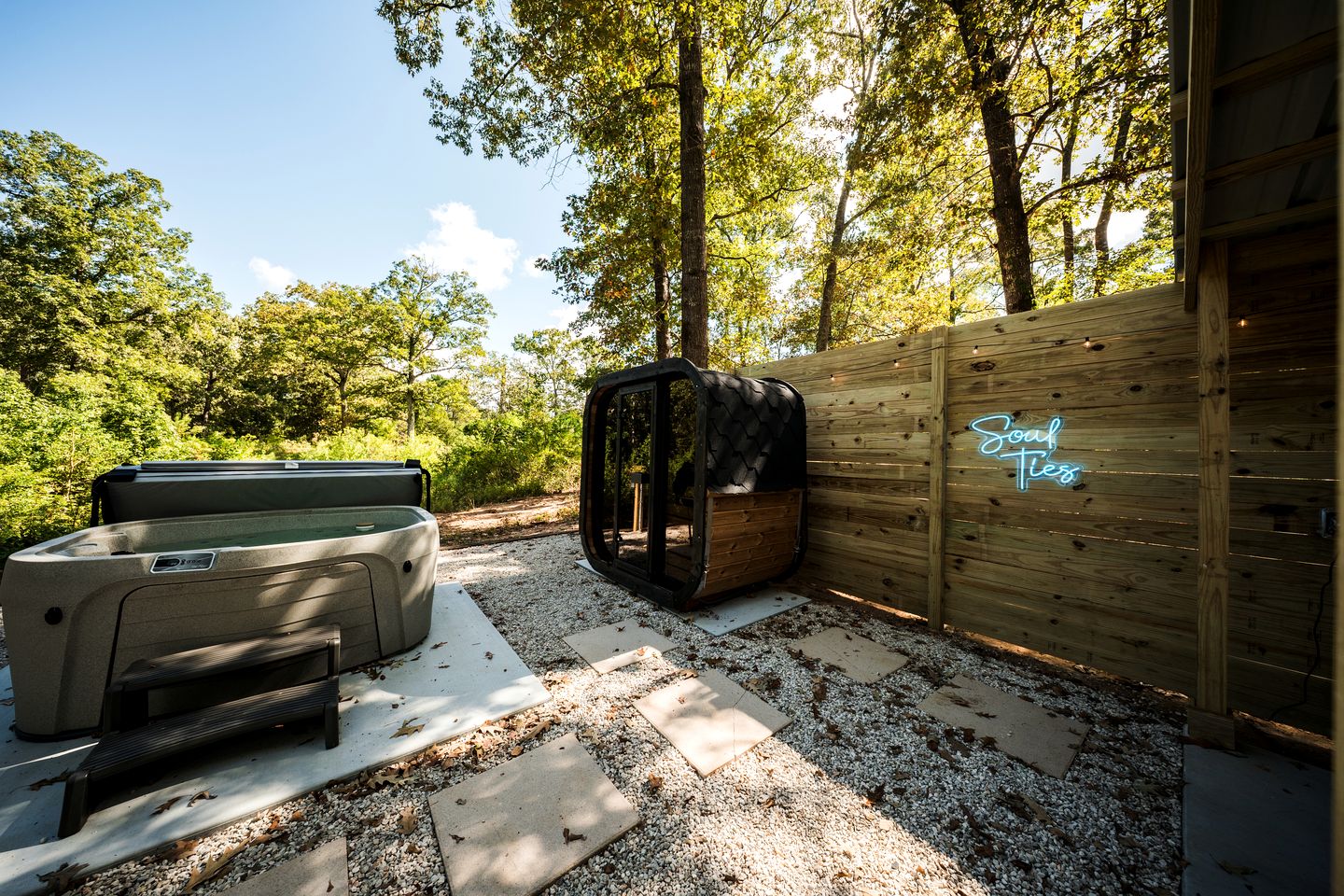 Secluded Tiny Home with Hot Tub, Sauna & Fire Pit near Lake Livingston in Coldspring, Texas