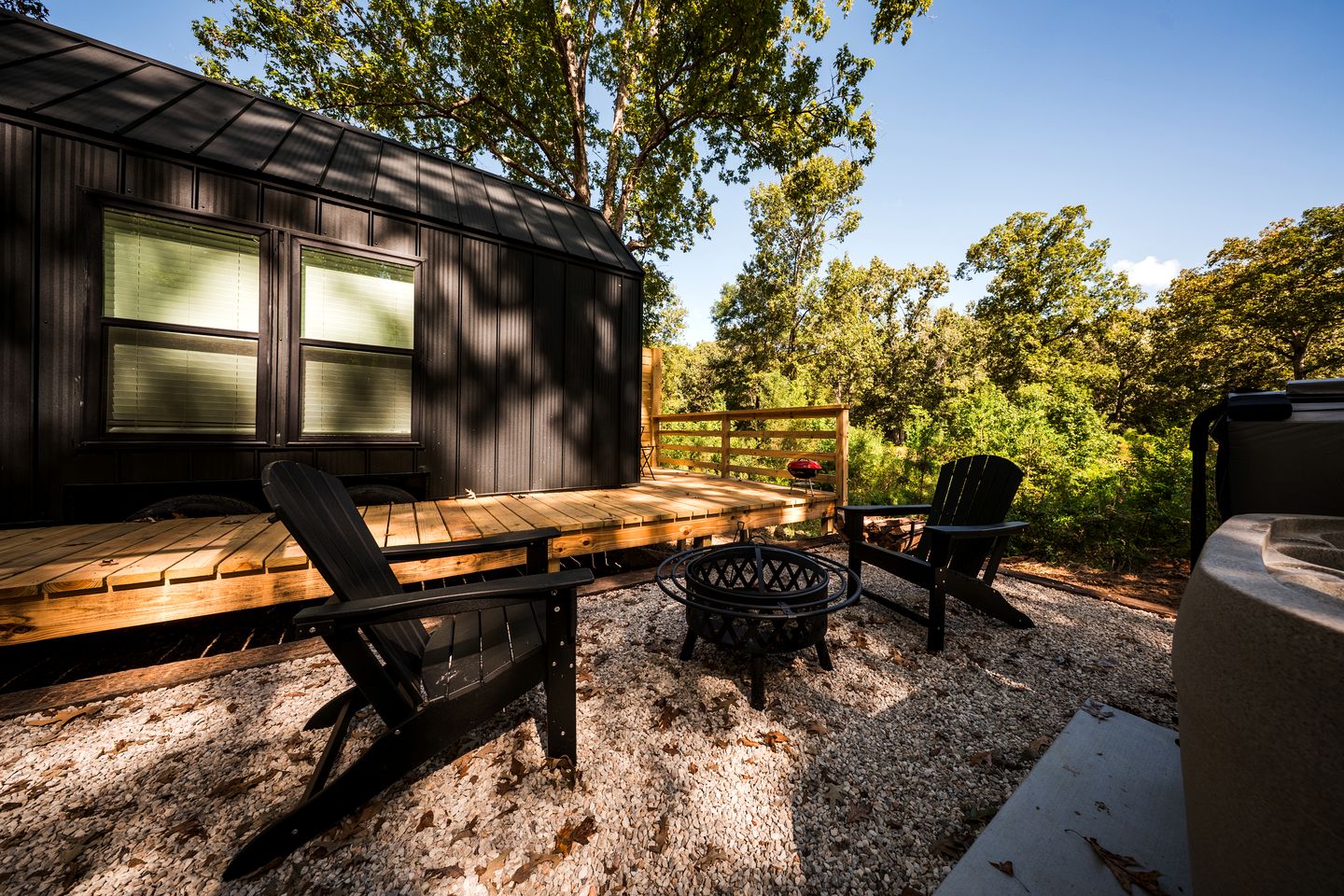 Secluded Tiny Home with Hot Tub, Sauna & Fire Pit near Lake Livingston in Coldspring, Texas