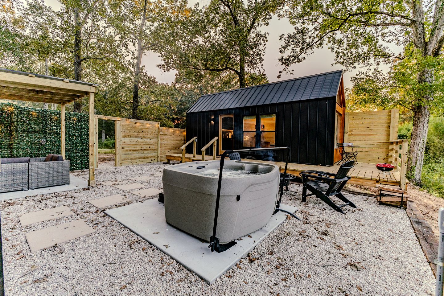Secluded Tiny Home with Hot Tub, Sauna & Fire Pit near Lake Livingston in Coldspring, Texas
