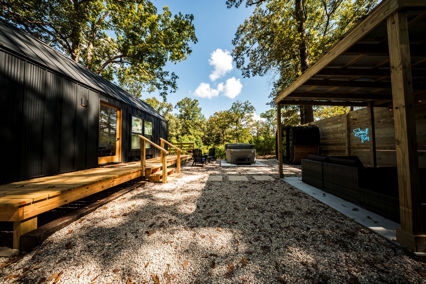 Secluded Tiny Home with Hot Tub, Sauna & Fire Pit near Lake Livingston in Coldspring, Texas