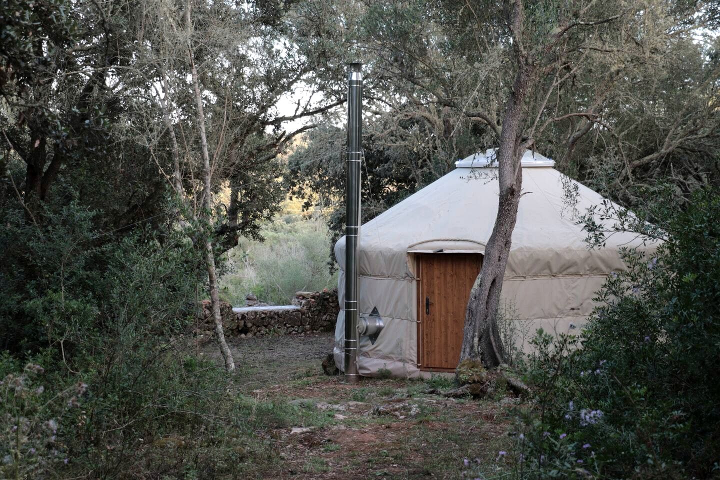 Rustic Eco Yurt Retreat with Solar Power and Forest Trails near Tramuntana Mountains, Mallorca