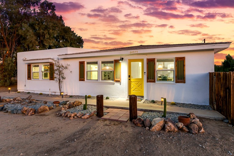 RU Zen Oro 2BD 2BR with Hot TubZen Oro 2BD 2BR with Hot Tub