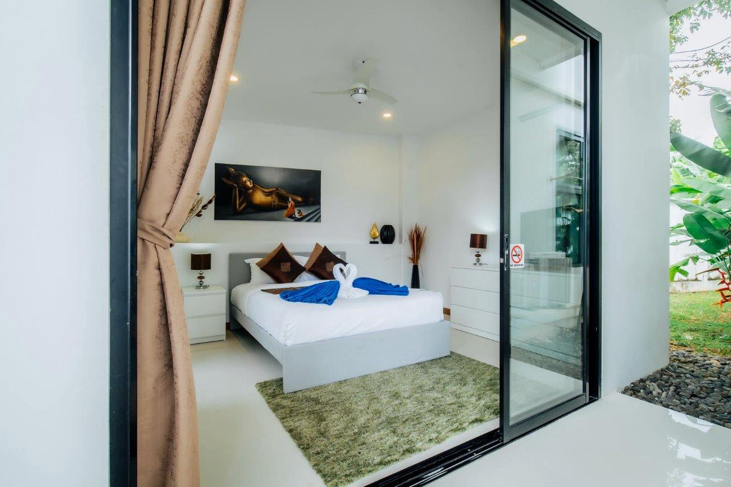 Beautiful Villa with Swimming Pool and Great Views in Rawai, Phuket Island