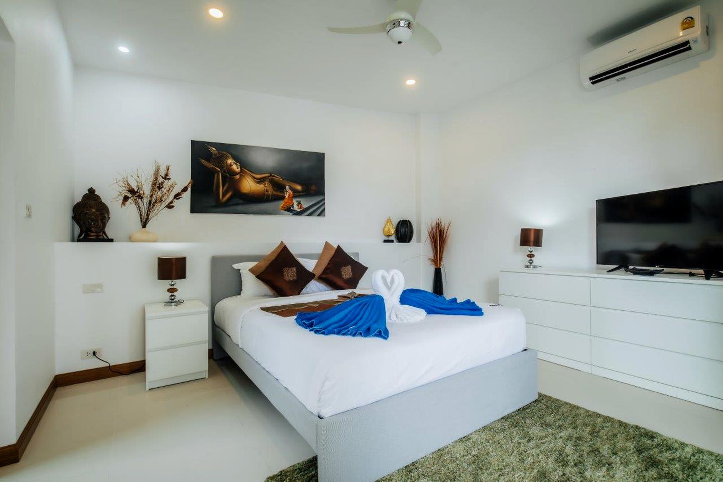 Beautiful Villa with Swimming Pool and Great Views in Rawai, Phuket Island