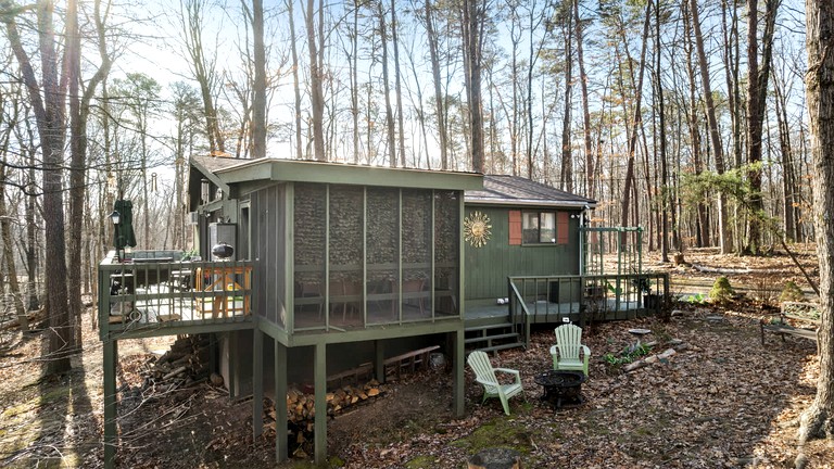 Cabins (United States of America, Hedgesville, West Virginia)