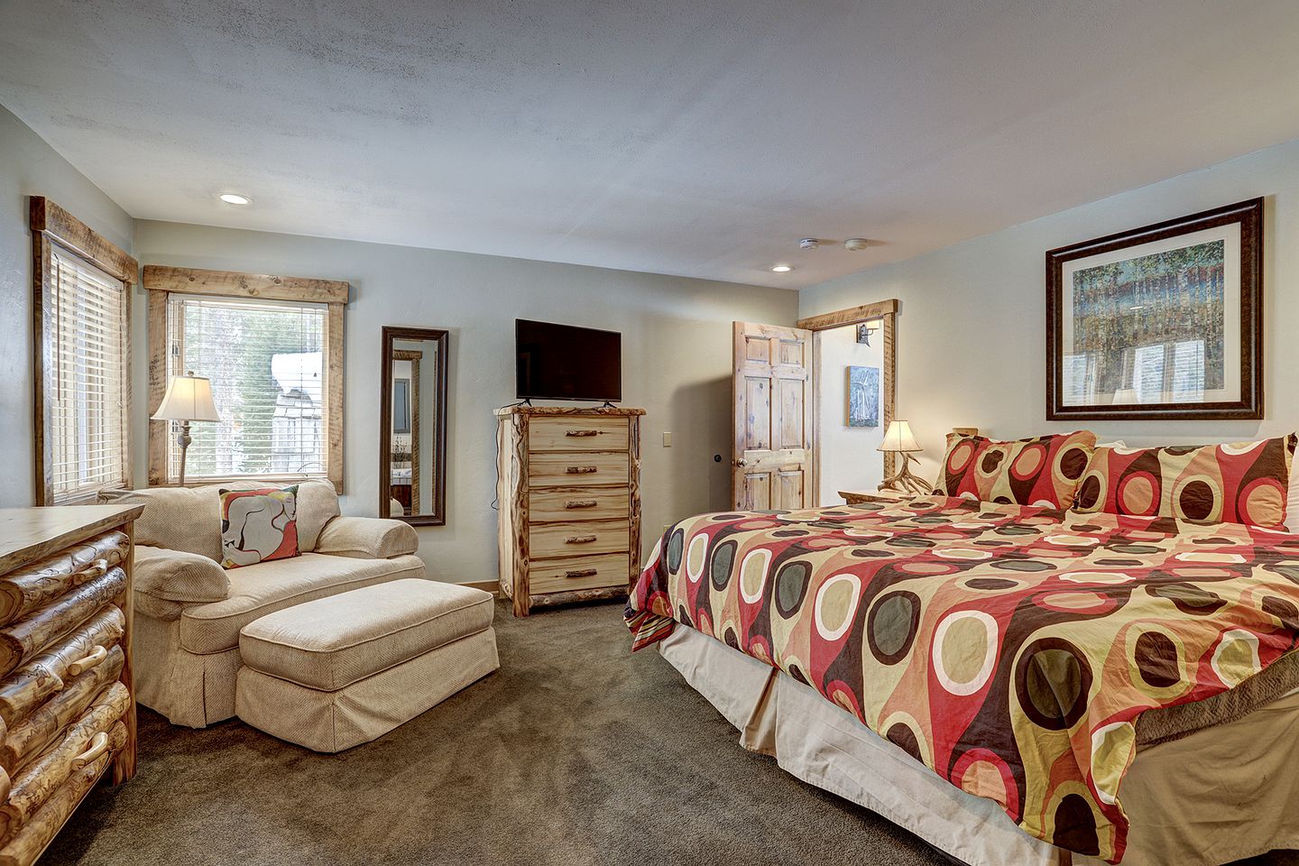 Secluded Vacation Rental for a Wonderful Family Getaway Surrounded by Mountains in Breckenridge