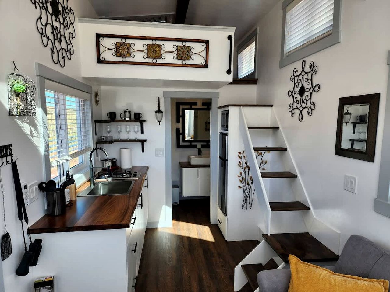 Stargazing Tiny Home with Private Deck & Hot Tub near Zion National Park, Apple Valley, Utah