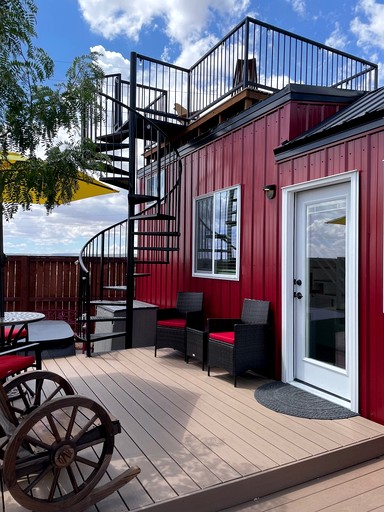 Scenic Desert-Modern Tiny Home with Private Hot Tub Near Zion National Park in Apple Valley, Utah