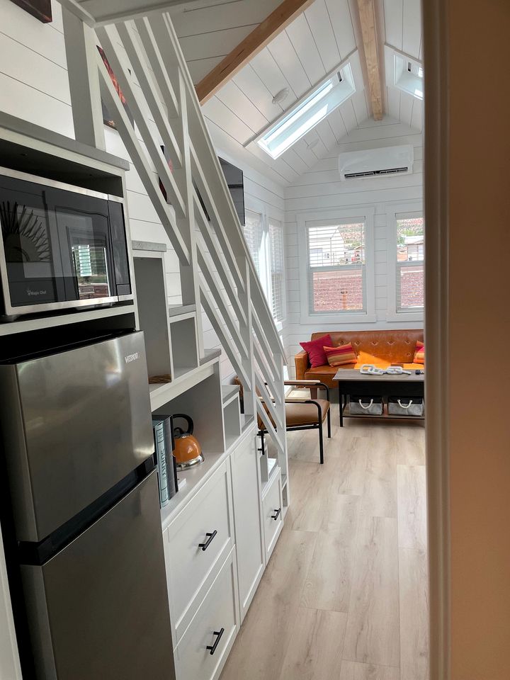 Scenic Desert-Modern Tiny Home with Private Hot Tub Near Zion National Park in Apple Valley, Utah