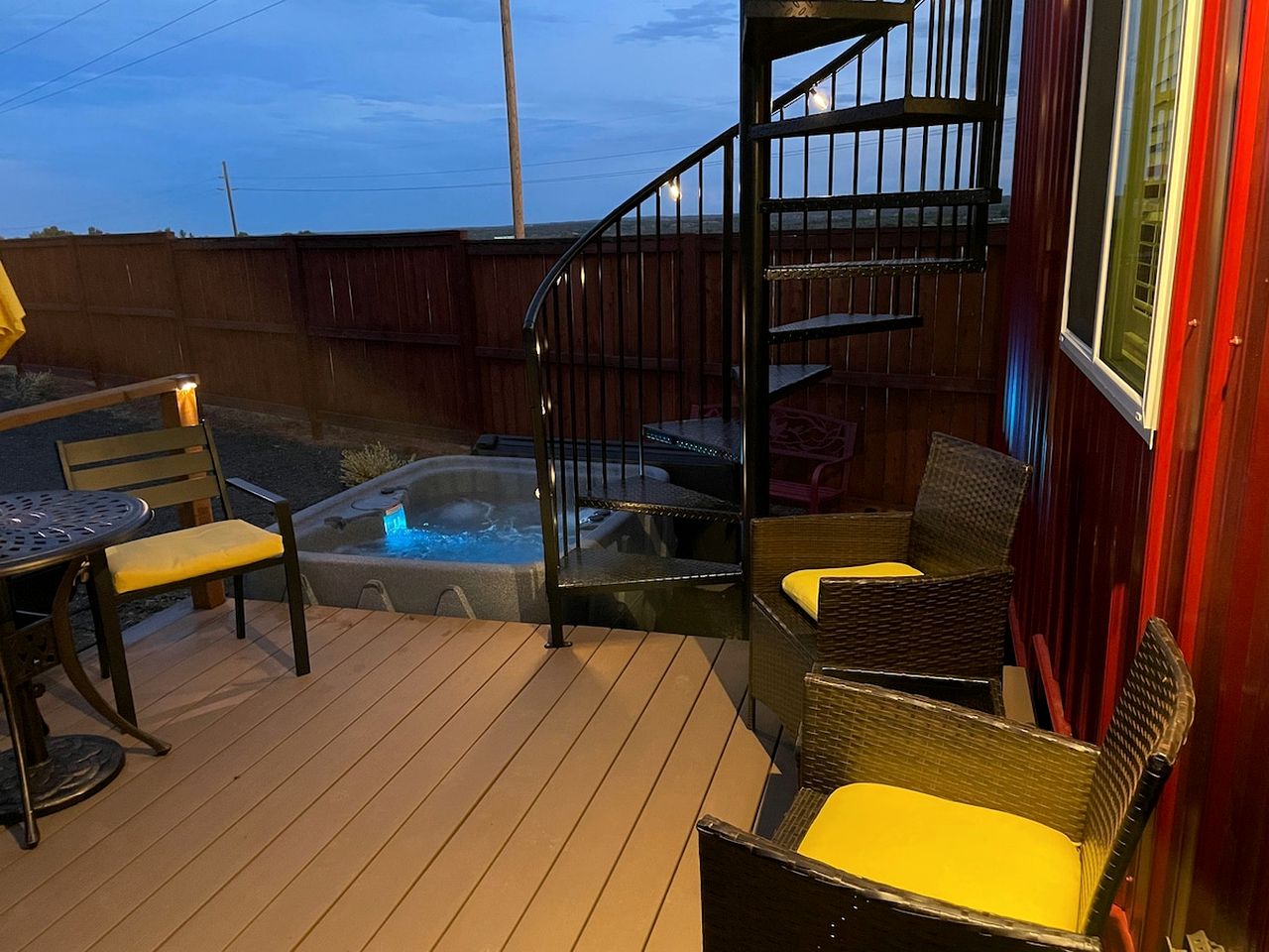 Scenic Desert-Modern Tiny Home with Private Hot Tub Near Zion National Park in Apple Valley, Utah