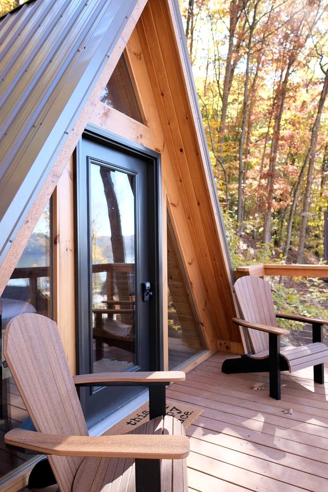 Romantic A-frame Cabin Ideal for Two by Tappan Lake in Ohio