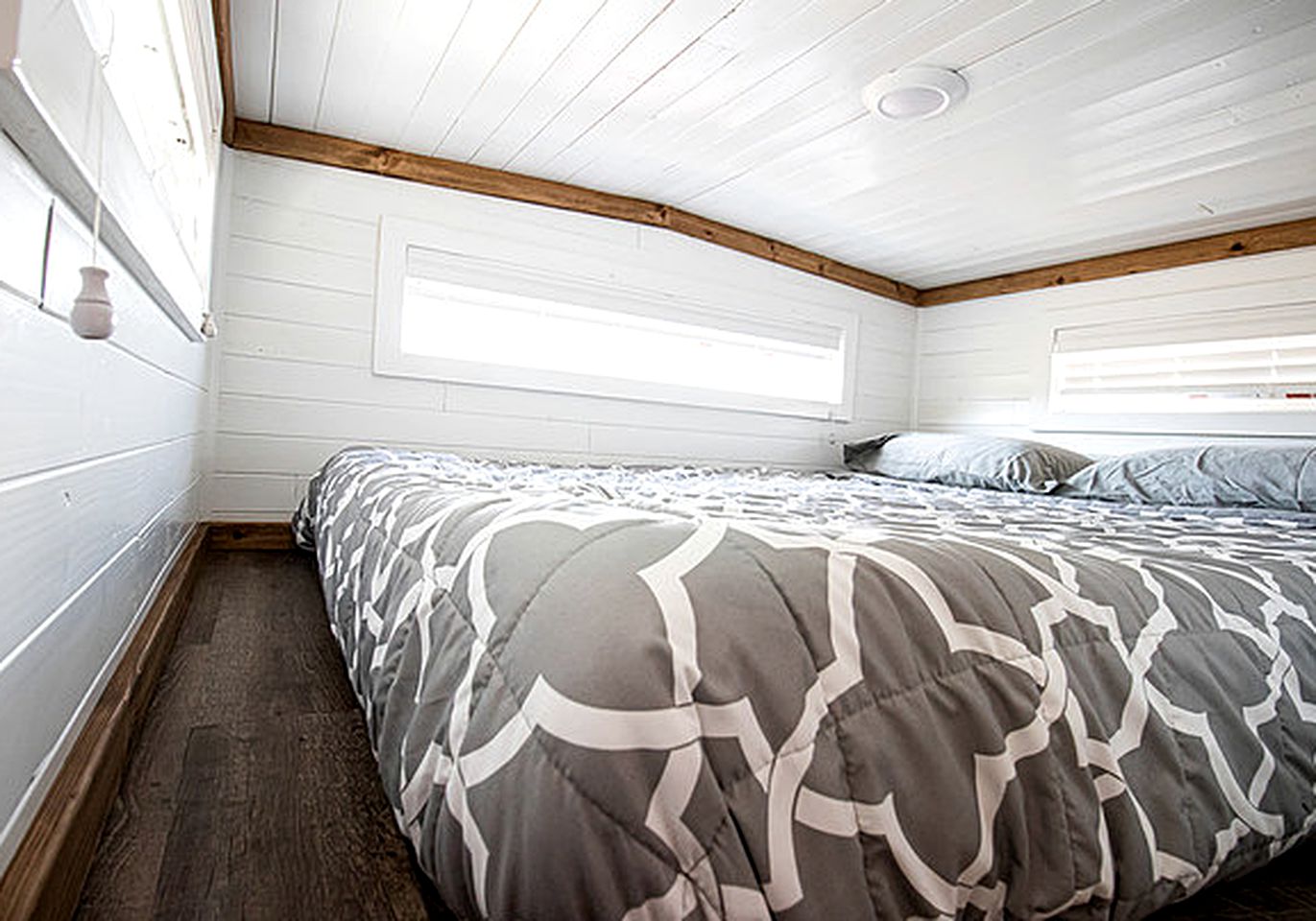 Stunning Tiny House Rental for an Off-Grid Glamping Getaway near Hurricane, Utah