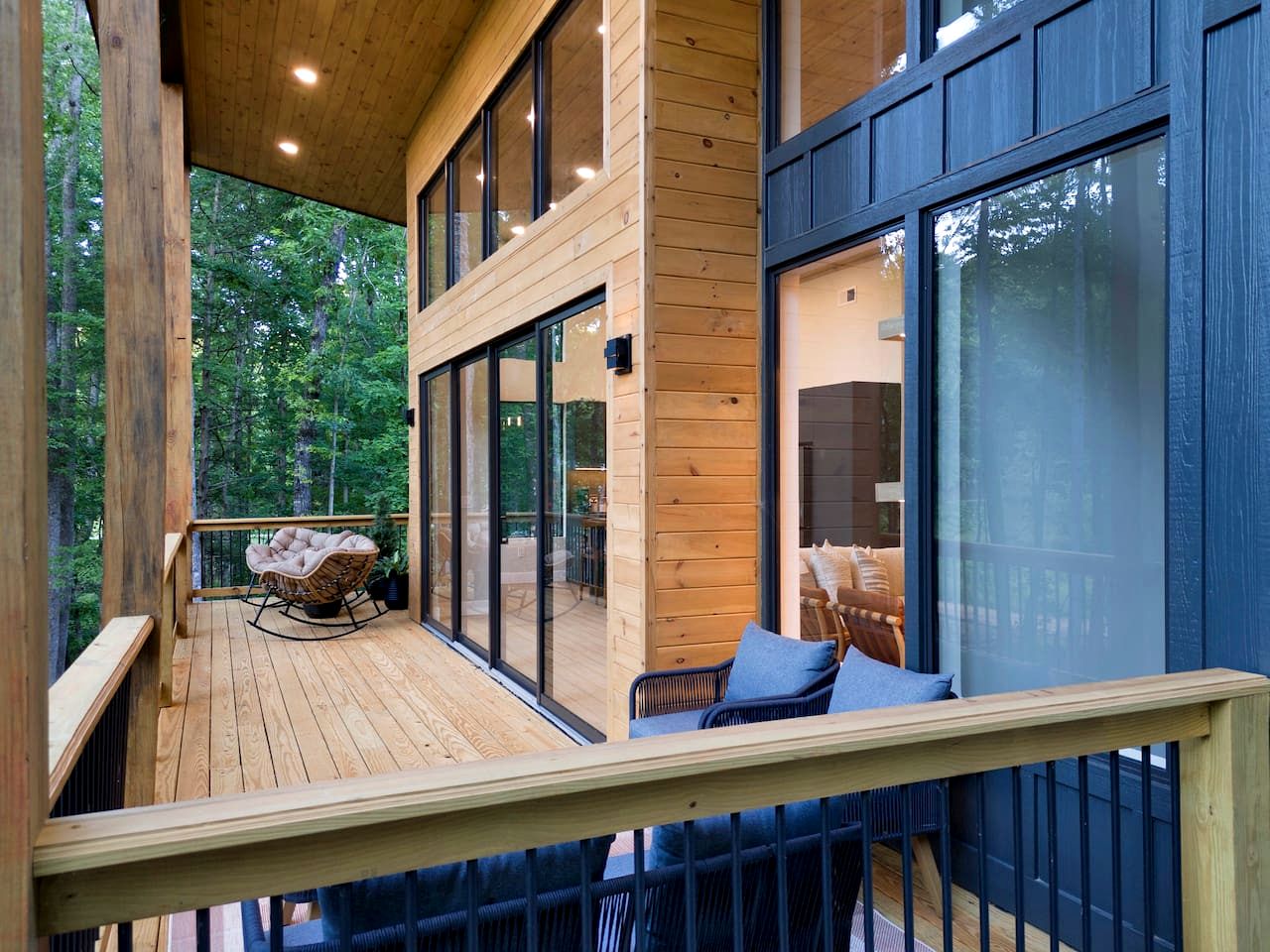 Luxury Mountain Retreat with Hot Tub Near Lake Hartwell & Clemson, SC