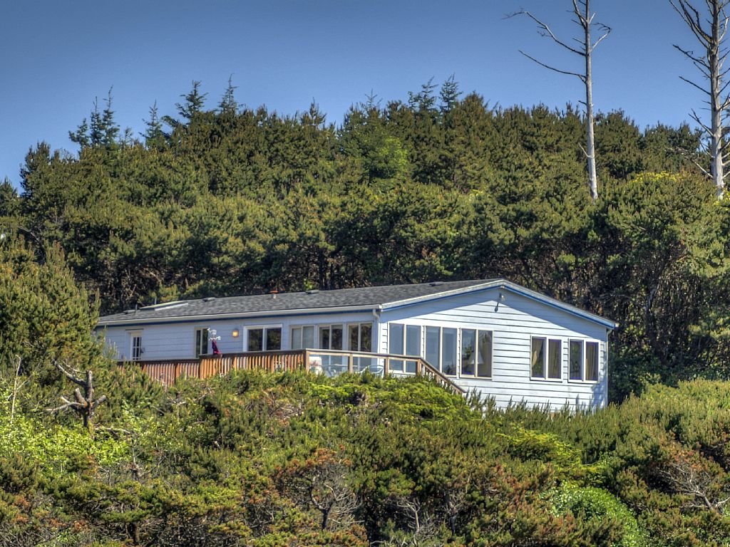Beach Cottage near Seal Rock, Oregon